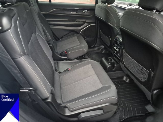 2022 Jeep Grand Cherokee L Laredo