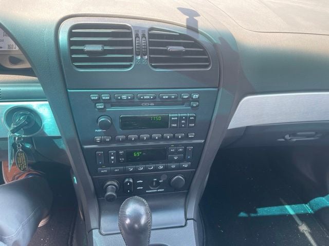 2002 Ford Thunderbird Base
