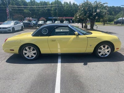2002 Ford Thunderbird Base