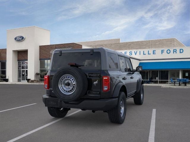 2026 Ford Bronco Base Matte Black