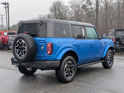 2024 Ford Bronco Outer Banks