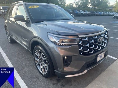 2025 Ford Explorer Platinum