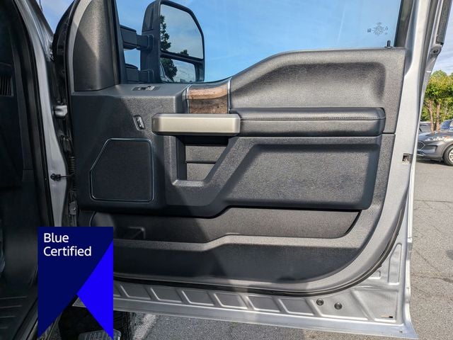 2022 Ford F-350SD Lariat