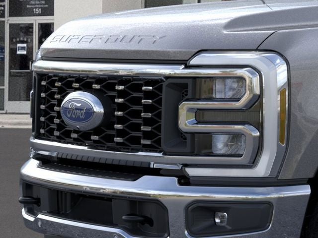 2026 Ford F-350SD Lariat DRW