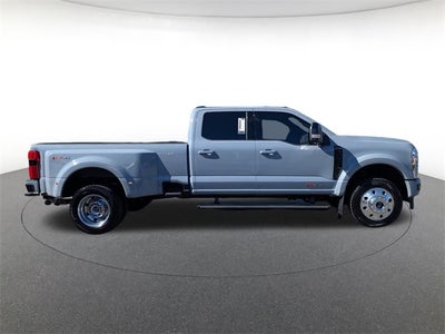 2026 Ford F-450SD Platinum DRW