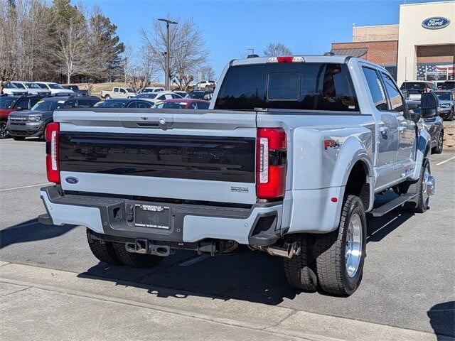 2026 Ford F-450SD Platinum DRW