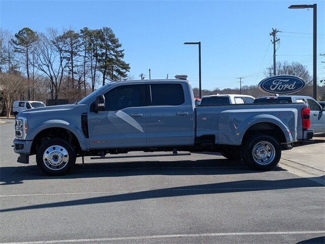 2026 Ford F-450SD Platinum DRW
