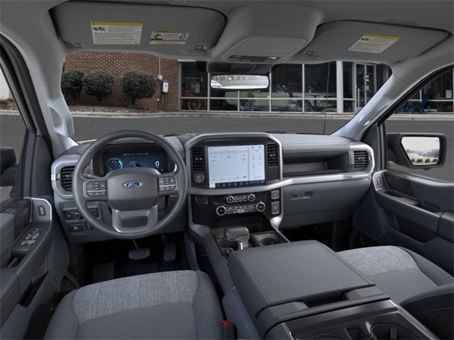 2025 Ford F-150 Lightning XLT