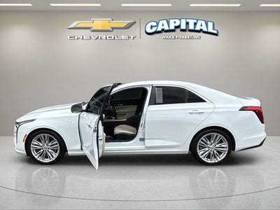 2022 Cadillac CT4 Premium Luxury
