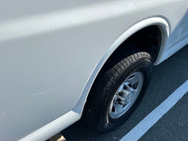 2017 Chevrolet Express 2500 Work Van Cargo