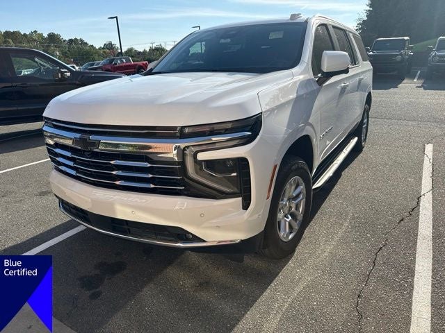 2025 Chevrolet Suburban LT