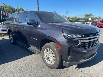 2024 Chevrolet Suburban LT