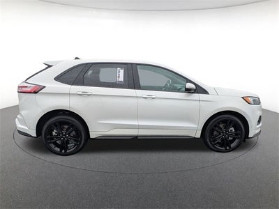 2022 Ford Edge ST