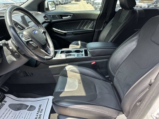 2022 Ford Edge ST
