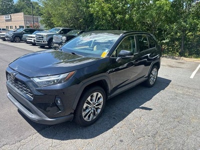 2022 Toyota RAV4 XLE Premium