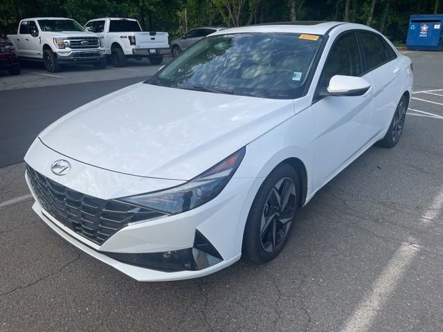 2022 Hyundai Elantra Limited