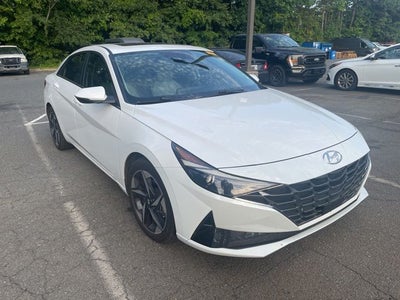 2022 Hyundai Elantra Limited
