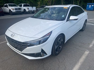 2022 Hyundai Elantra Limited