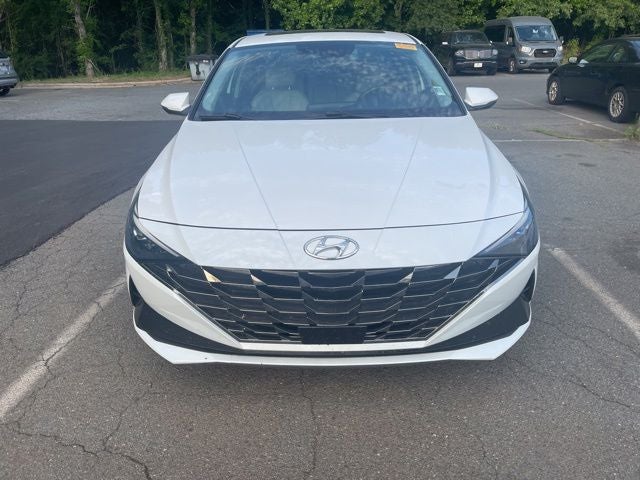 2022 Hyundai Elantra Limited