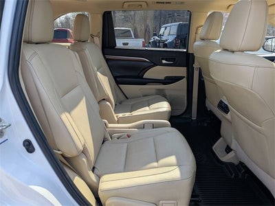 2019 Toyota Highlander Limited Platinum
