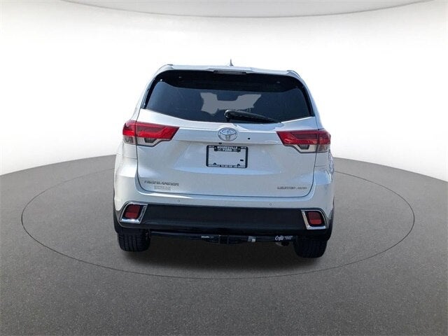 2019 Toyota Highlander Limited Platinum