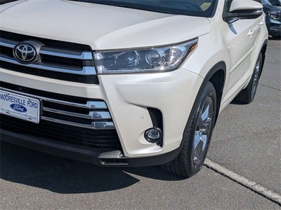 2019 Toyota Highlander Limited Platinum