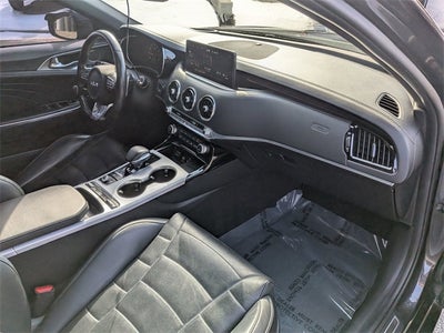 2022 Kia Stinger GT2