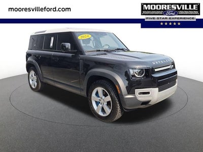 2024 Land Rover Defender 110 SE
