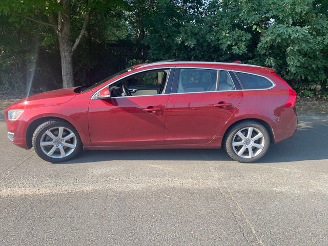 2017 Volvo V60 T5 Premier